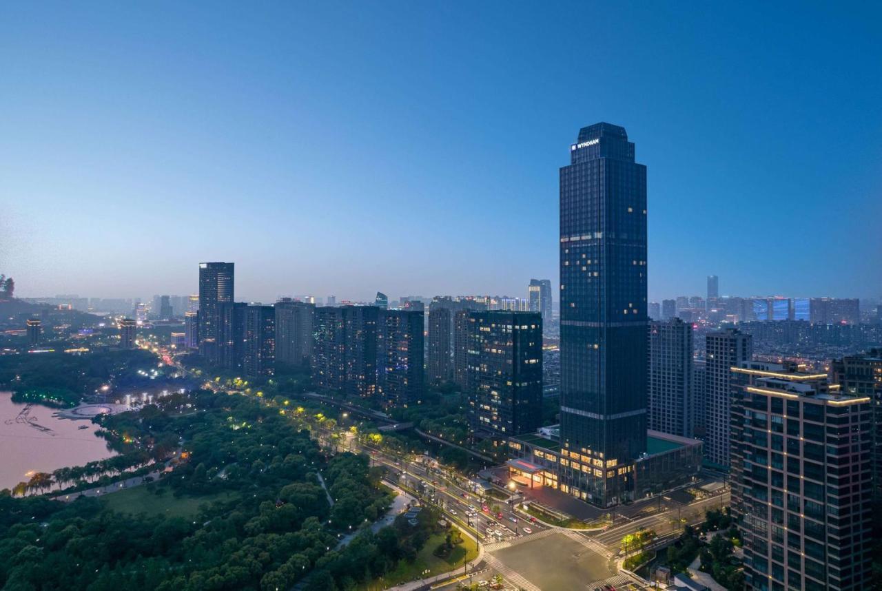 Wyndham Shaoxing Keqiao Hotel Exterior photo