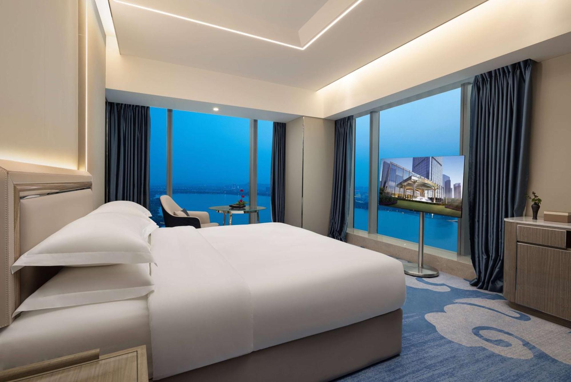 Wyndham Shaoxing Keqiao Hotel Exterior photo